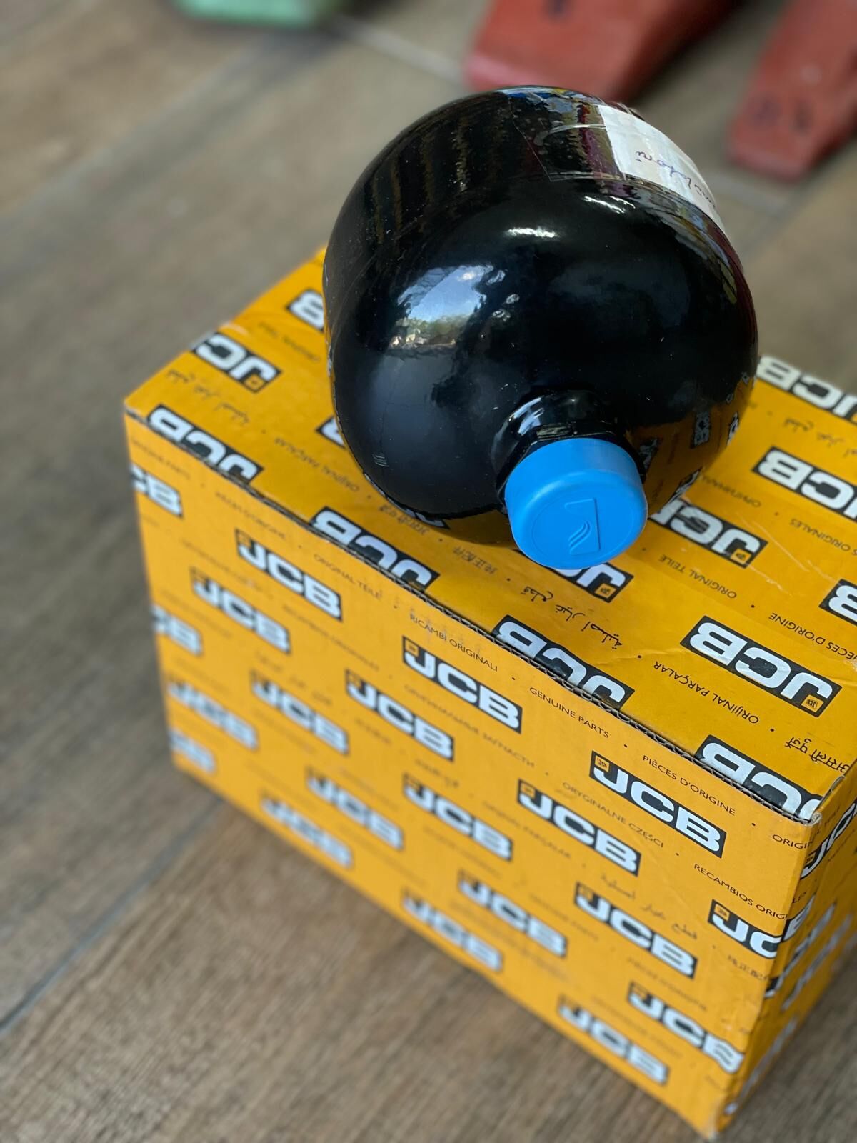 JCB 332/H3679-İ FREN AKÜMÜLATÖRÜ